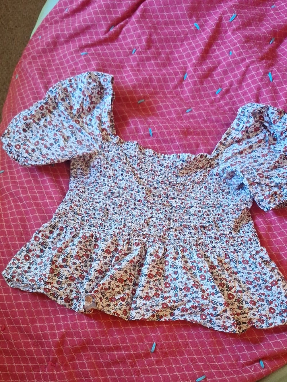 Smocked Floral Crop Top in White and Red